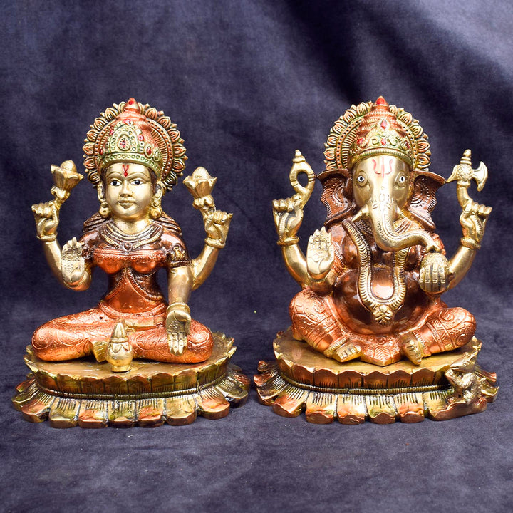 Beautiful handcrafted brass Lakshmi Ganesh idol for home temple and festive pooja. Indiaβs Largest Brass Idols Brand - www.satvikstore.in