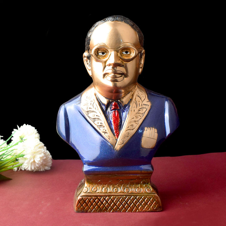 This 10-inch Buddha statue in a standing pose radiates grace and spiritual power. Carefully crafted with fine details, it embodies strength, peace, and enlightenment. The standing pose represents the Buddha’s readiness to guide those on their spiritual journey.