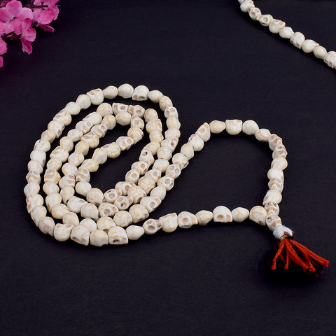 Narmunda Jaap Mala (Skull Mala) featuring intricately carved skull-shaped beads, used in tantric practices, meditation, and spiritual rituals. Indiaβs Premium Jap Mala Store - www.satvikstore.in
