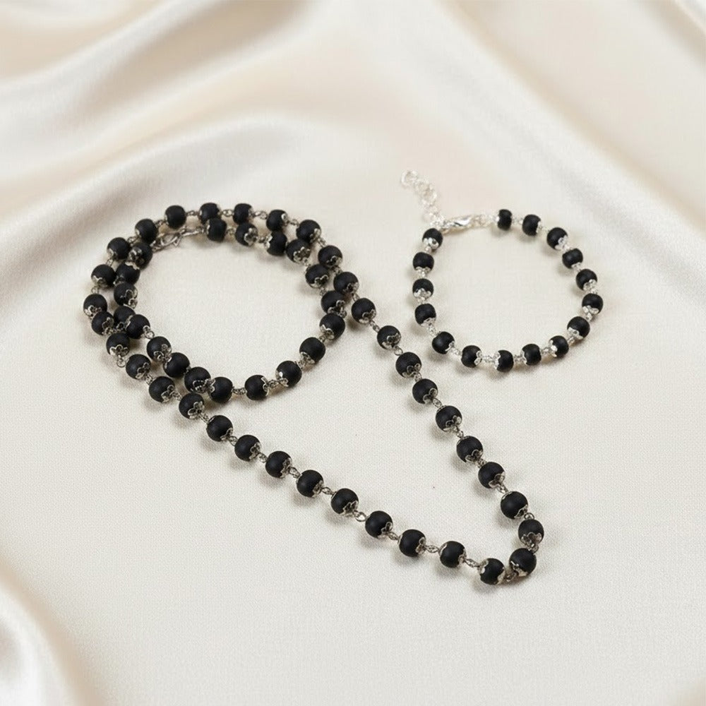 Valentine gift for couples featuring a certified Karungali mala and matching bracelet with silver capping, symbolizing love, protection, and spiritual bonding. India’s Premium Jap Mala Store - www.satvikstore.in