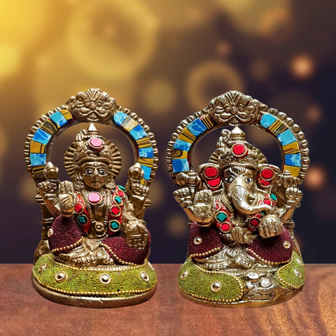 4.7 Inch Brass Lakshmi Ganesha Statue β Handcrafted Brass Idol of Goddess Lakshmi and Lord Ganesha, Symbolizing Wealth, Prosperity, and Removal of Obstacles, Perfect for Home Temple, Pooja, and Spiritual Decor. No.1 Brass Idol Store www.satvikstore.in
