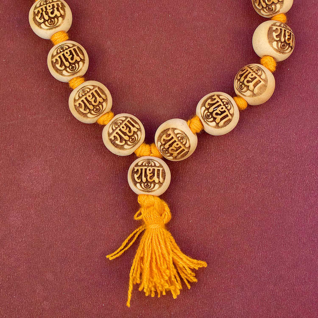 18-19 mm wooden radha name engraved jap mala