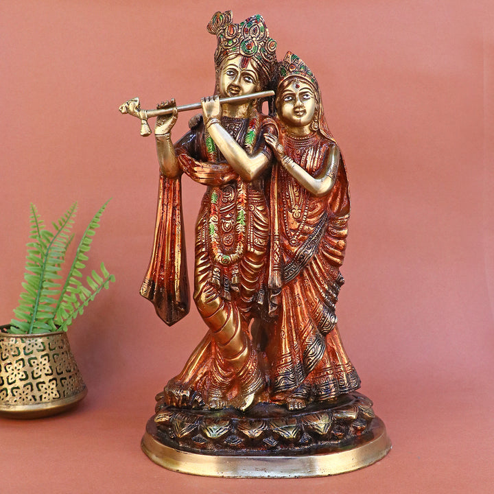 Lord Radha and Krishna Murti with Bansuri(Flute), Radha Krishna&nbsp;Statue made from Virgin Quality Brass for long-lasting use. Handmade product from the Artisanship of India's Craftsman Using Modern Style.