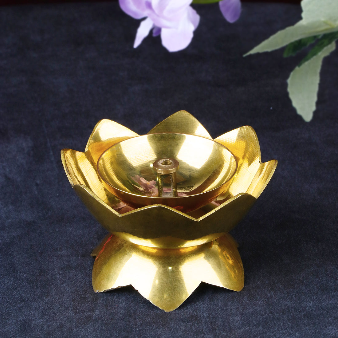 Brass Lotus Kamal Shape Diya